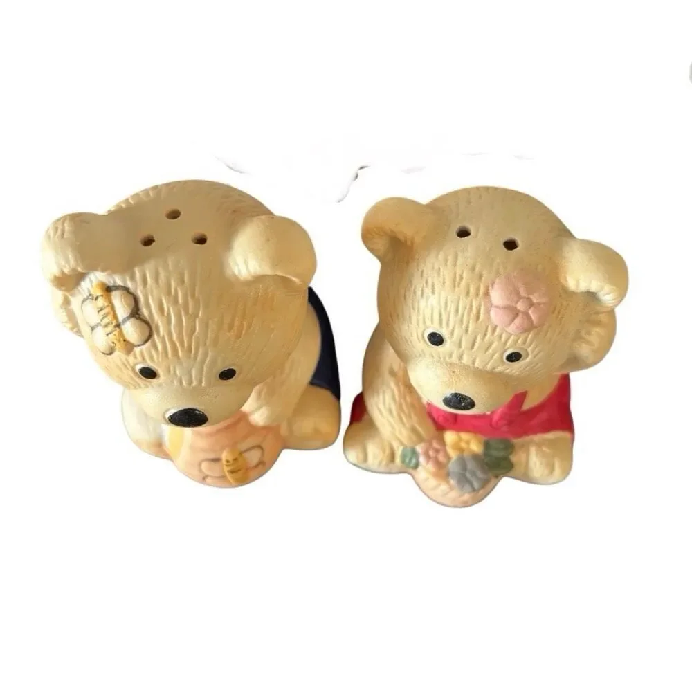 Hand Painted Porcelain Bear Salt & Pepper Shakers *New*